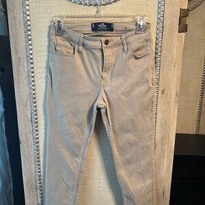 Hollister midrise super skinny size 3